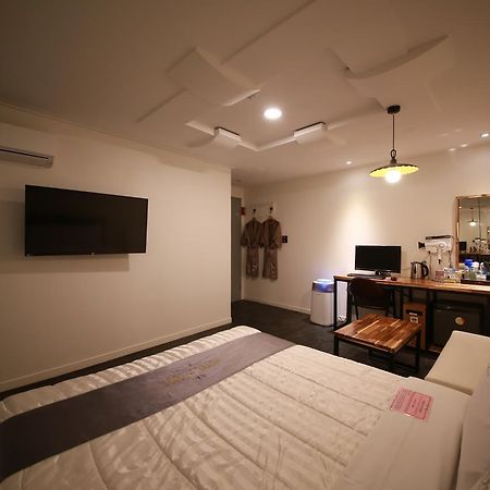 Hotel Nine Daejeon Bagian luar foto